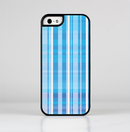 The Vintage Blue Striped Pattern V4 Skin-Sert Case for the Apple iPhone 5/5s
