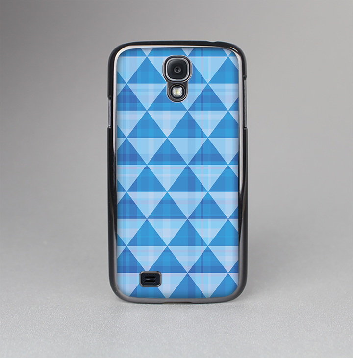 The Vintage Blue Striped Triangular Pattern V4 Skin-Sert Case for the Samsung Galaxy S4