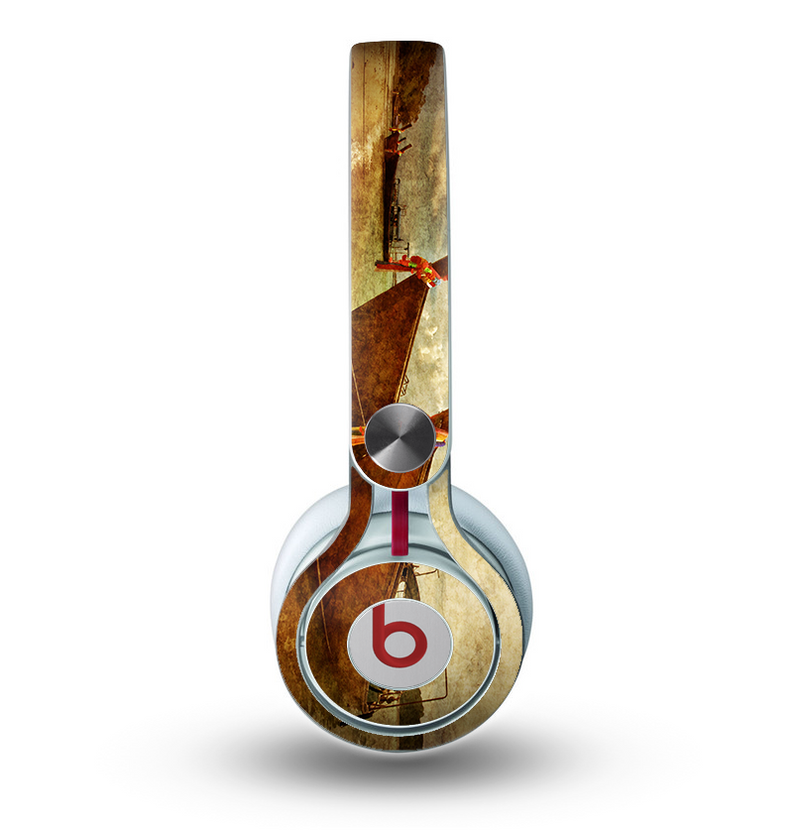 The Vintage Boats Beach Scene Skin for the Beats by Dre Mixr Headphones