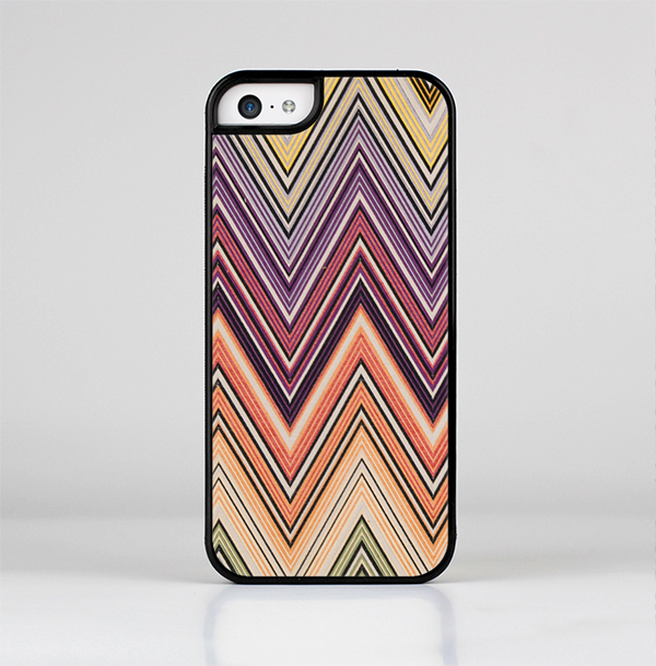 The Vintage Colored V3 Chevron Pattern Skin-Sert Case for the Apple iPhone 5c