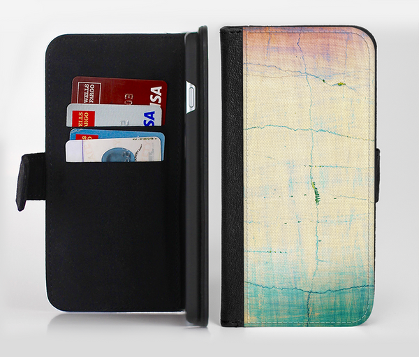 The Vintage Faded Colors with Cracks Ink-Fuzed Leather Folding Wallet Credit-Card Case for the Apple iPhone 6/6s, 6/6s Plus, 5/5s and 5c