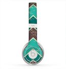 The Vintage Green & Tan Chevron Pattern V2 Skin for the Beats by Dre Solo 2 Headphones