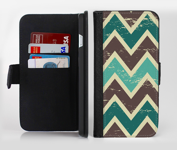 The Vintage Green & Tan Chevron Pattern V3 Ink-Fuzed Leather Folding Wallet Credit-Card Case for the Apple iPhone 6/6s, 6/6s Plus, 5/5s and 5c