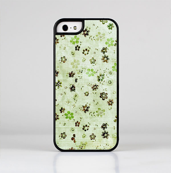 The Vintage Green Tiny Floral Skin-Sert Case for the Apple iPhone 5/5s