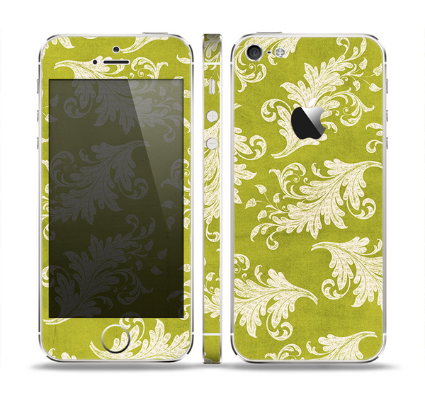 The Vintage Green & White Floral Pattern Skin Set for the Apple iPhone 5
