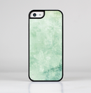 The Vintage Grungy Green Surface Skin-Sert Case for the Apple iPhone 5c