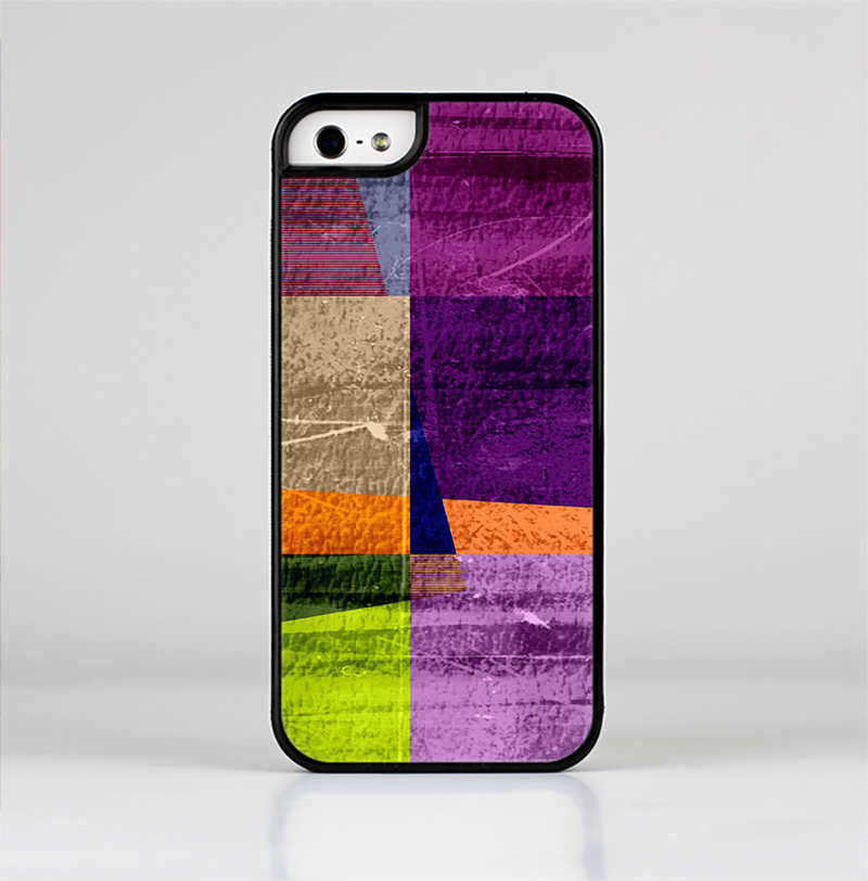 The Vintage Highlighted Panels of Color Skin-Sert Case for the Apple iPhone 5/5s