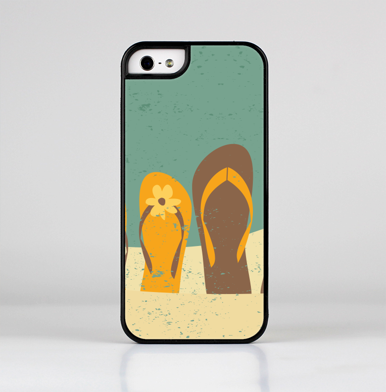 The Vintage His & Her Flip Flops Beach Scene Skin-Sert Case for the Apple iPhone 5/5s