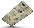 The_Vintage_Map_of_Pirate_Islands_-_iPhone_7_Plus_-_FullBody_4PC_v5.jpg
