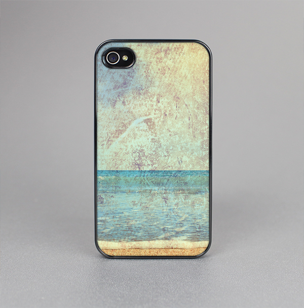 The Vintage Ocean Vintage Surface Skin-Sert for the Apple iPhone 4-4s Skin-Sert Case