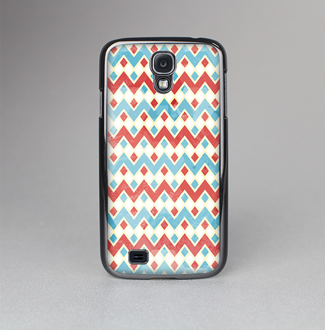 The Vintage Red & Blue Chevron Pattern Skin-Sert Case for the Samsung Galaxy S4