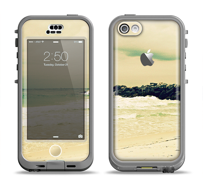 The Vintage Subtle Yellow Beach Scene Apple iPhone 5c LifeProof Nuud Case Skin Set