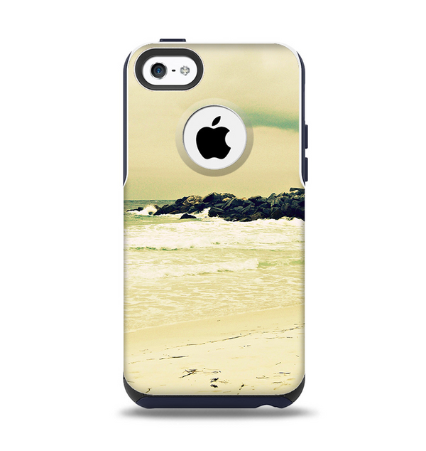 The Vintage Subtle Yellow Beach Scene Apple iPhone 5c Otterbox Commuter Case Skin Set
