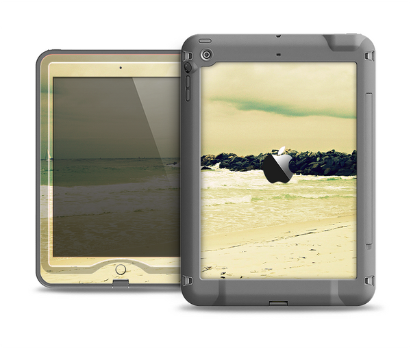 The Vintage Subtle Yellow Beach Scene Apple iPad Air LifeProof Nuud Case Skin Set