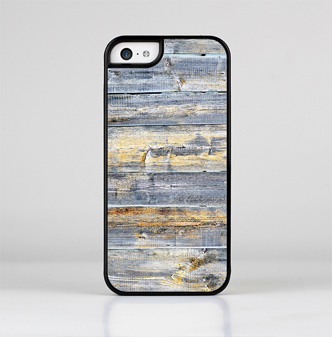 The Vintage Wooden Planks with Yellow Paint Skin-Sert Case for the Apple iPhone 5c