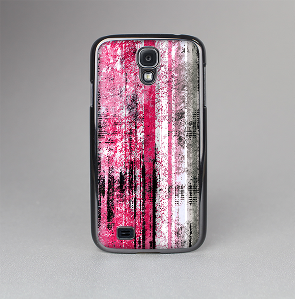The Vintage Worn Pink Paint Skin-Sert Case for the Samsung Galaxy S4