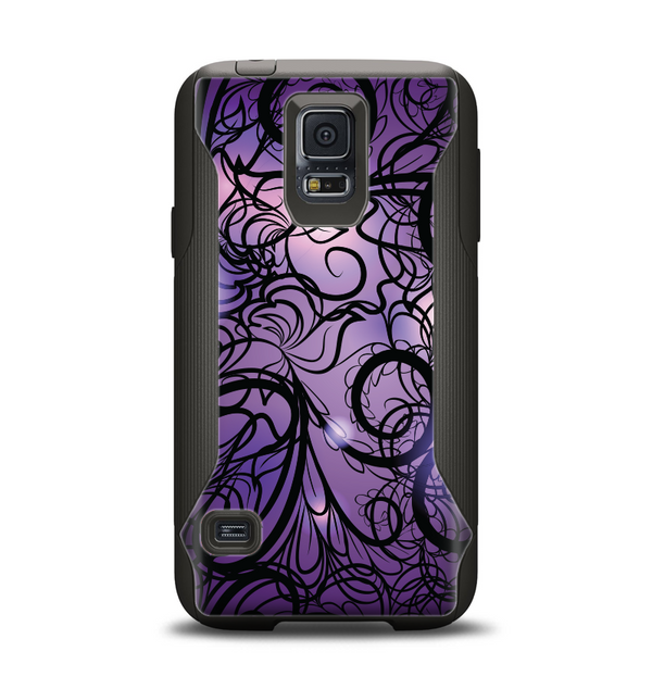 The Violet with Black Highlighted Spirals Samsung Galaxy S5 Otterbox Commuter Case Skin Set