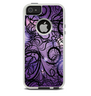 The Violet with Black Highlighted Spirals Skin For The iPhone 5-5s Otterbox Commuter Case