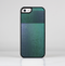 The Vivid Emerald Green Sponge Texture Skin-Sert Case for the Apple iPhone 5c