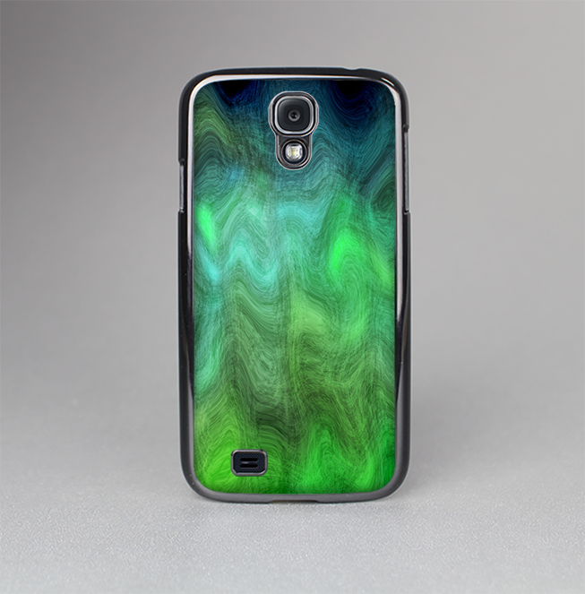 The Vivid Green Sagging Painted Surface Skin-Sert Case for the Samsung Galaxy S4