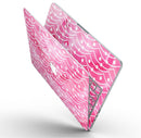 The_Watercolor_Shades_of_Pink_on_a_String_-_13_MacBook_Pro_-_V9.jpg