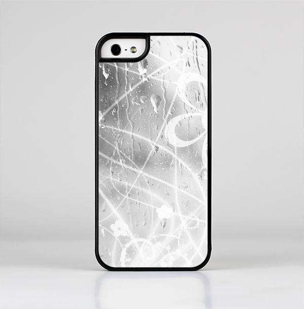 The Watered Floral Glass Skin-Sert Case for the Apple iPhone 5/5s