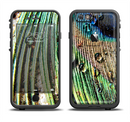The Watered Peacock Detail Apple iPhone 6/6s LifeProof Fre Case Skin Set