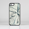 The White Cracked Woven Texture Skin-Sert for the Apple iPhone 5c Skin-Sert Case