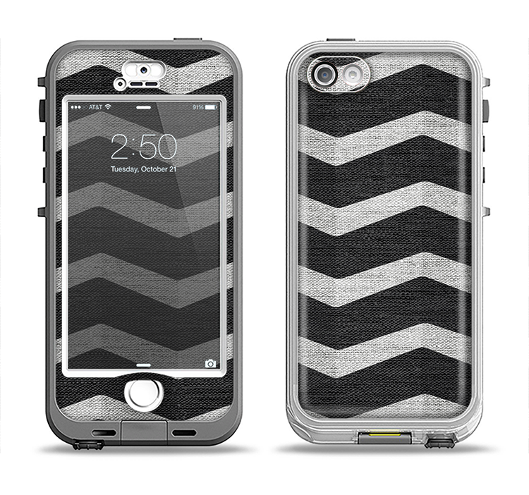 The Wide Black and Light Gray Chevron Pattern V3 Apple iPhone 5-5s LifeProof Nuud Case Skin Set