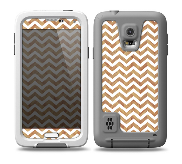 The Wood & White Chevron Pattern Skin for the Samsung Galaxy S5 frē LifeProof Case
