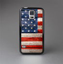 The Wooden Grungy American Flag Skin-Sert Case for the Samsung Galaxy S5