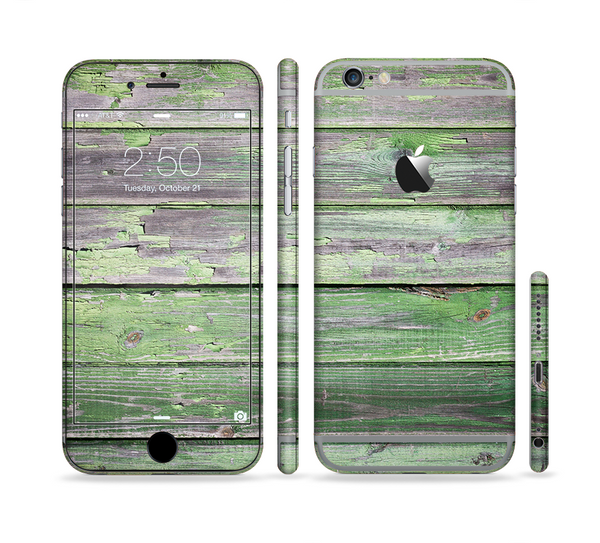 The Wooden Planks with Chipped Green Paint Sectioned Skin Series for the Apple iPhone 6 Plus