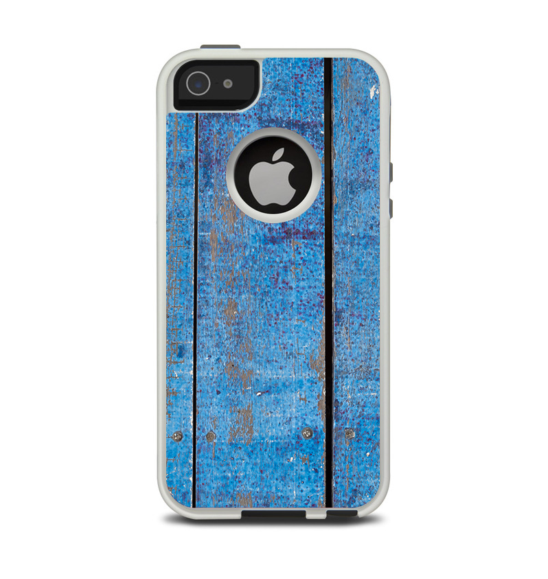 The Worn Blue Paint on Wooden Planks Apple iPhone 5-5s Otterbox Commuter Case Skin Set