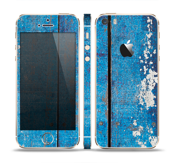 The Worn Blue Paint on Wooden Planks Skin Set for the Apple iPhone 5s