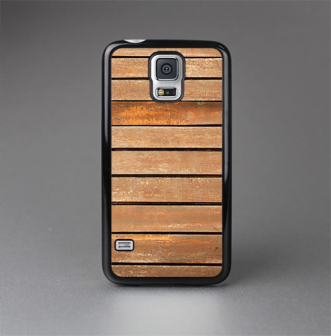 The Worn Wooden Panks Skin-Sert Case for the Samsung Galaxy S5