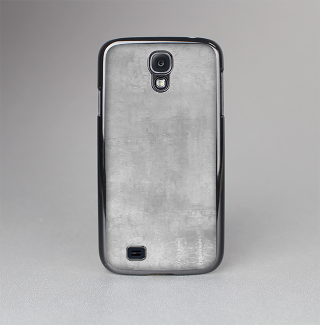 The Wrinkled Silver Surface Skin-Sert Case for the Samsung Galaxy S4
