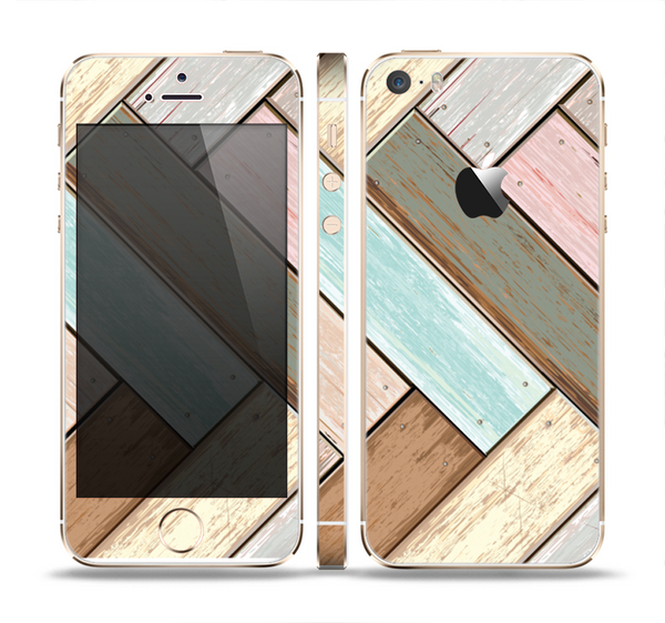 The Zigzag Vintage Wood Planks Skin Set for the Apple iPhone 5s