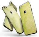 Transparent_Fog_over_Lime_Snowflake_Pattern_-_iPhone_7_-_FullBody_4PC_v11.jpg