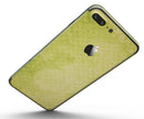 Transparent_Fog_over_Lime_Snowflake_Pattern_-_iPhone_7_Plus_-_FullBody_4PC_v5.jpg