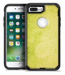 Transparent Fog over Lime Snowflake Pattern - iPhone 7 Plus/8 Plus OtterBox Case & Skin Kits