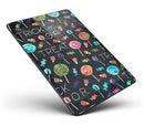 Trick_or_Treat_Candy_Pattern_-_iPad_Pro_97_-_View_7.jpg