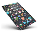 Trick_or_Treat_Candy_Pattern_-_iPad_Pro_97_-_View_4.jpg