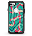 Trippy_Retro_Pattern_iPhone7_Defender_V1.jpg