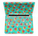 Tropical_Twist_Fishies_v12_-_13_MacBook_Pro_-_V4.jpg