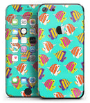 Tropical_Twist_Fishies_v12_-_iPhone_7_-_FullBody_4PC_v2.jpg