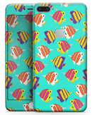 Tropical Twist Fishies v12 - Skin-kit for the iPhone 8 or 8 Plus