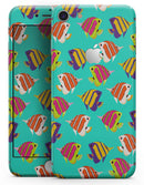 Tropical Twist Fishies v12 - Skin-kit for the iPhone 8 or 8 Plus