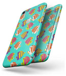 Tropical Twist Fishies v12 - Skin-kit for the iPhone 8 or 8 Plus