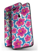 Tropical_Twist_v5_-_iPhone_7_Plus_-_FullBody_4PC_v4.jpg