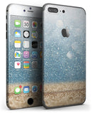 Unfocused_Radient_Beach_Scene_-_iPhone_7_Plus_-_FullBody_4PC_v3.jpg